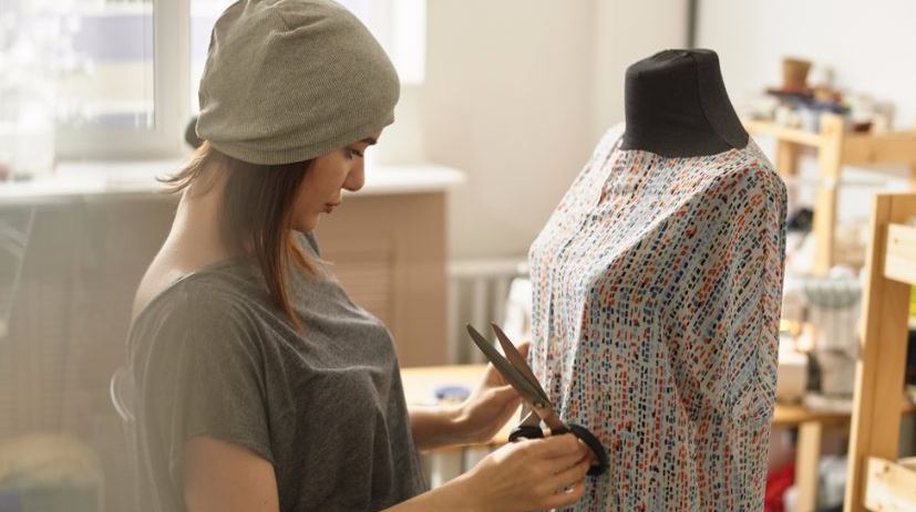 The Expert Seamstress: How to Run a Successful Fashion Business