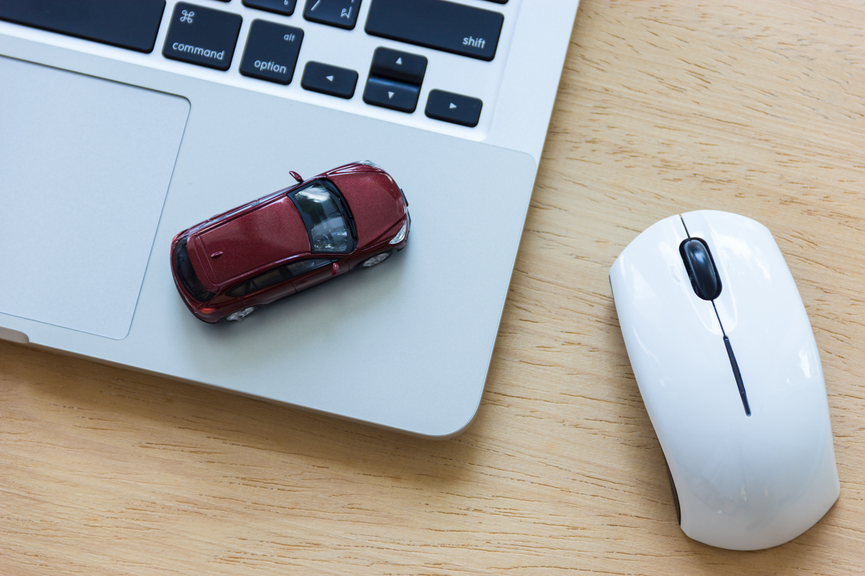 How Selling You Cars Online Can Only Help Your Business