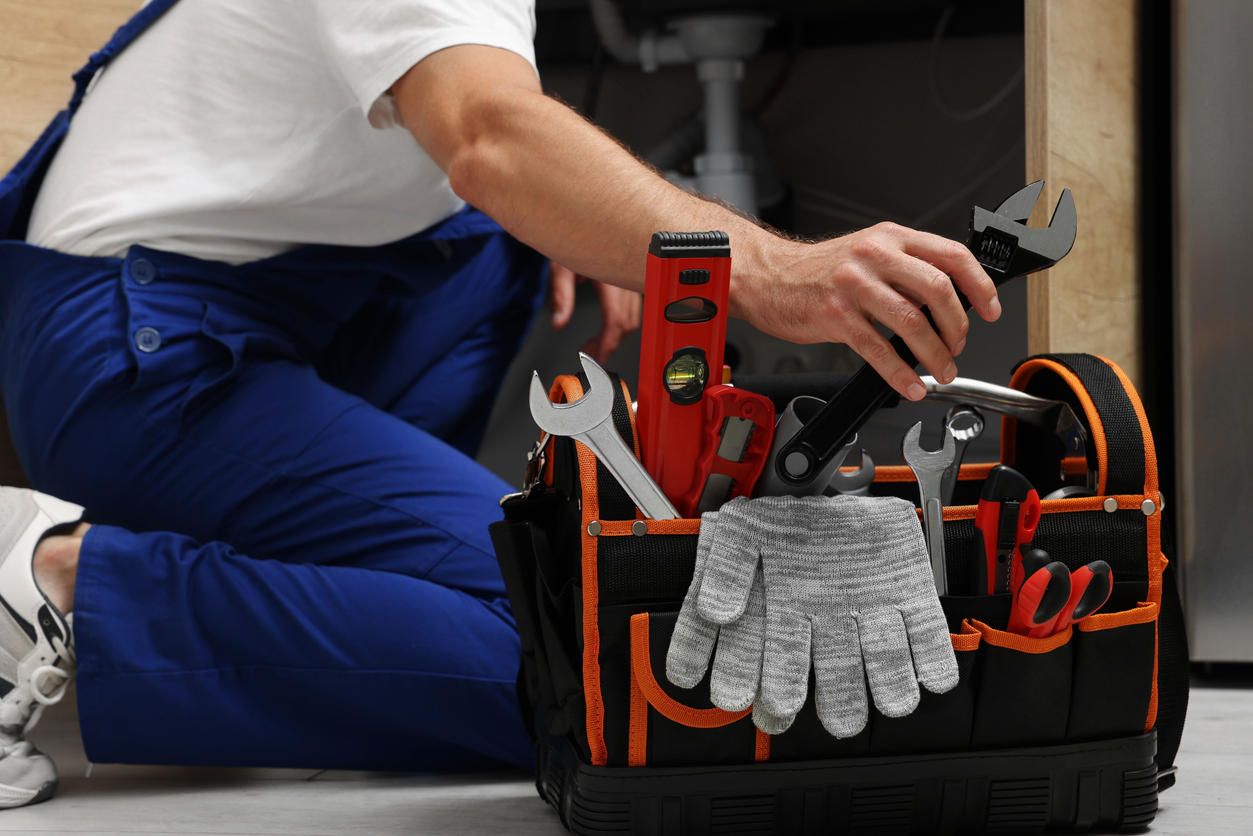 8 Ways to Reduce Facility Downtime Through Preventive Maintenance