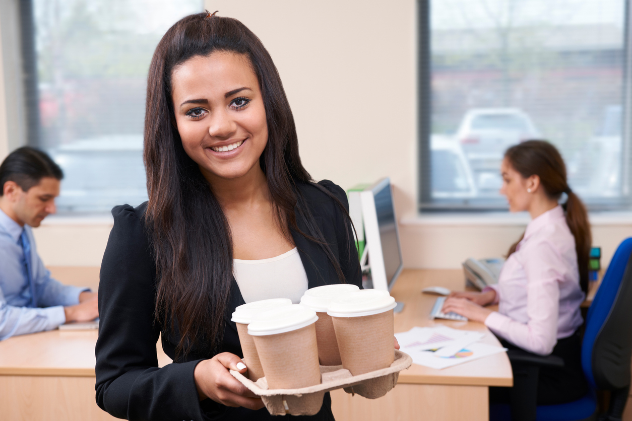 5 Reasons Why Bringing Coffee For Your Colleagues Benefits Your Marketing Team